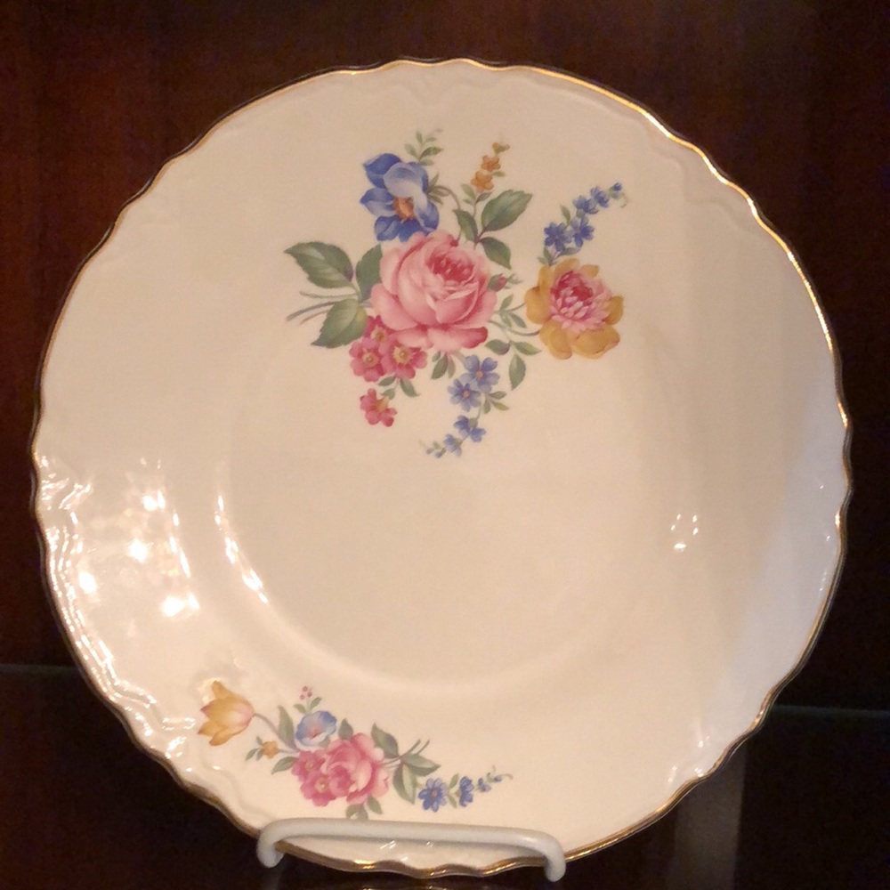 Antique display plates